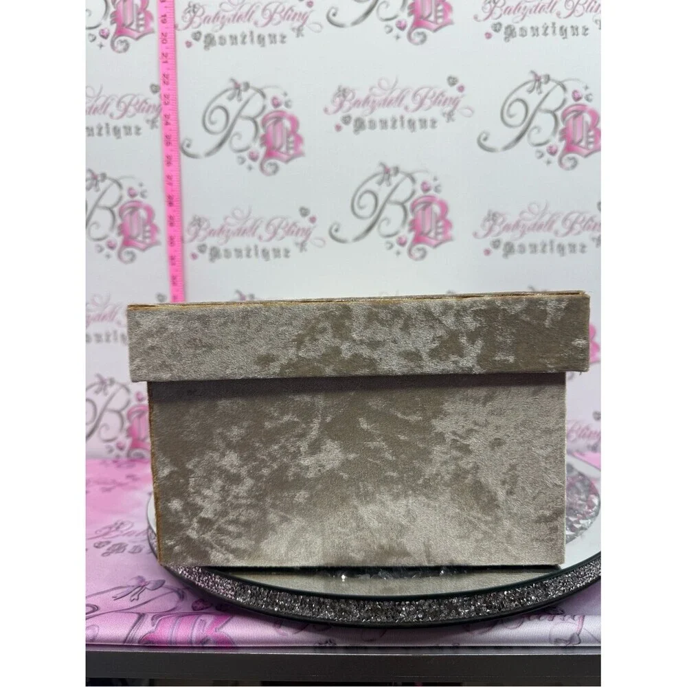 Storage bin shiny Velvet Gift Box – Cream/Tan Decorative Storage